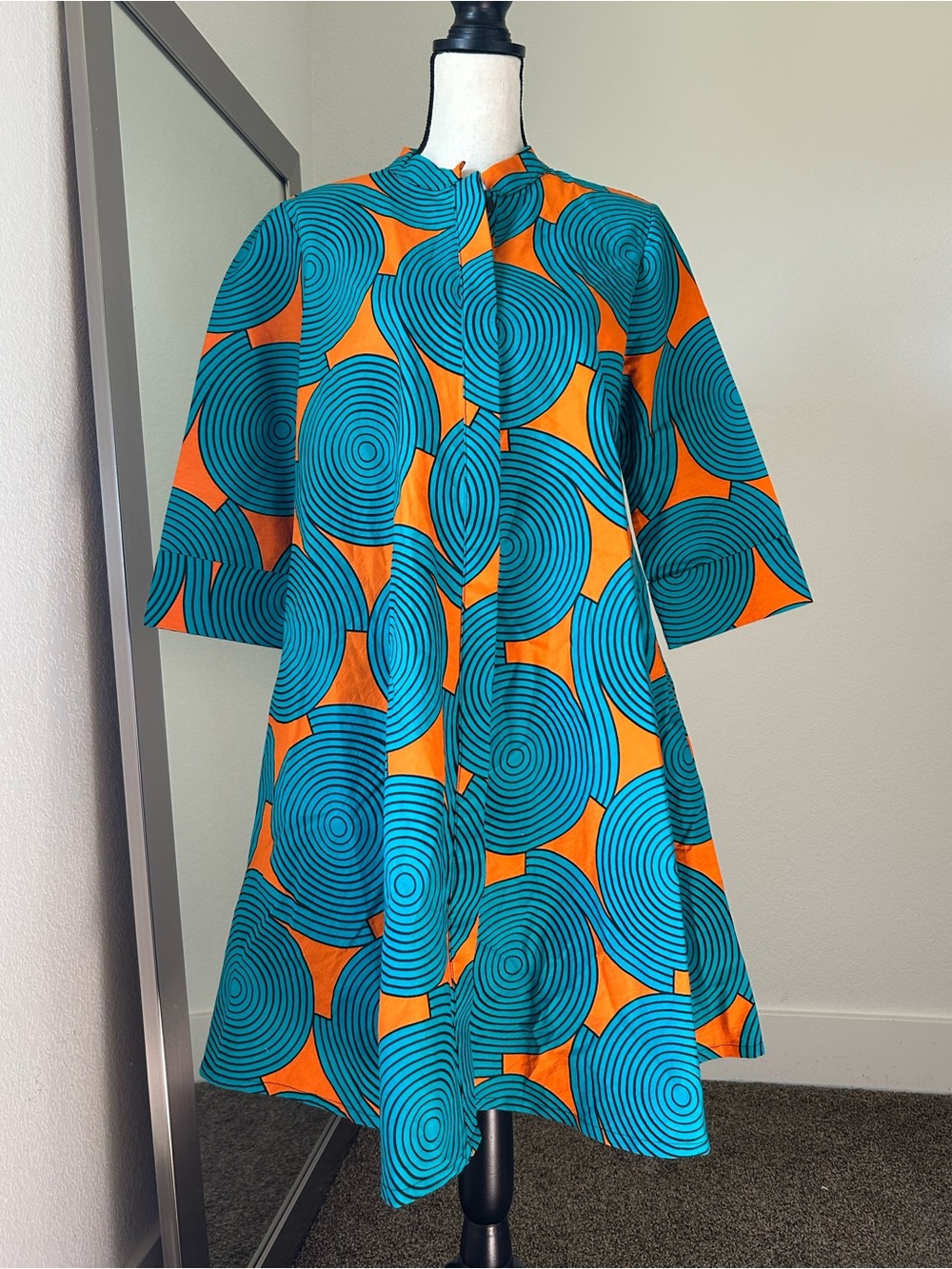 ZURI Shirt Dress in Hypnosis Orange Size Small